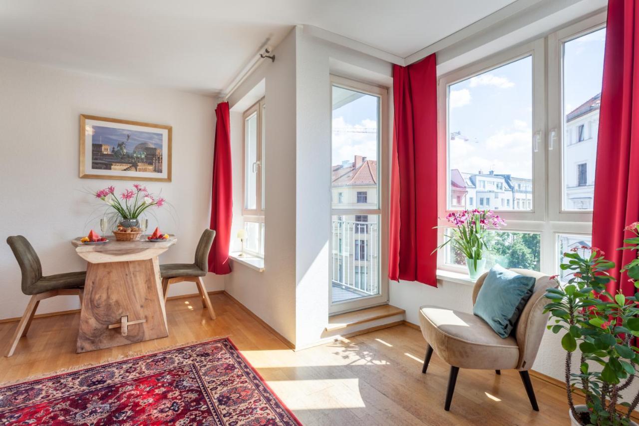Schoenes Studio In Downtown Mitte Mit Balkon Berlin Extérieur photo