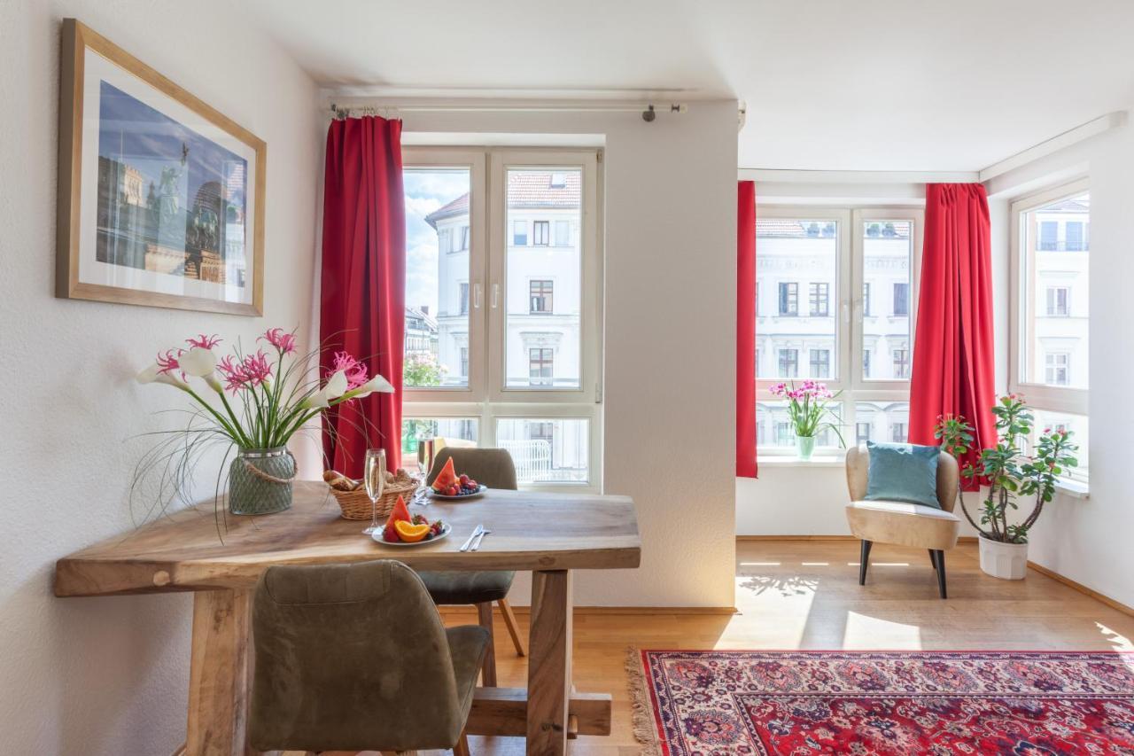 Schoenes Studio In Downtown Mitte Mit Balkon Berlin Extérieur photo